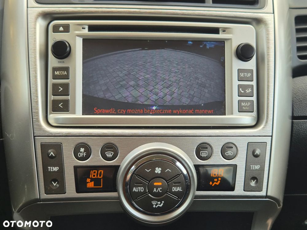 Toyota Verso 1.8 7-Sitzer Executive - 26