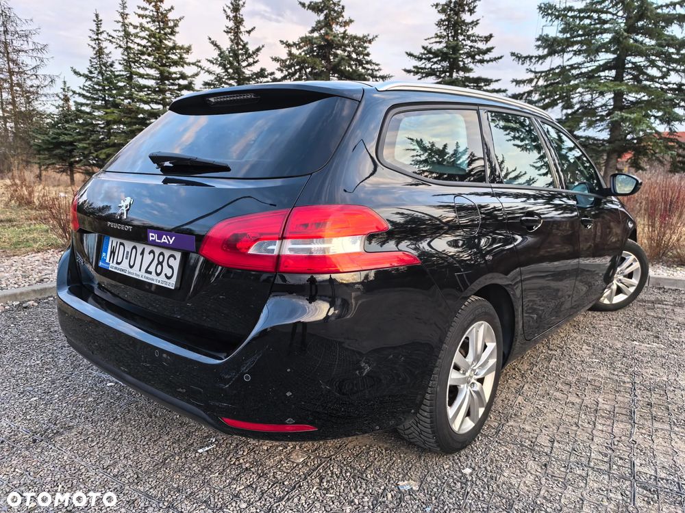 Peugeot 308 1.6 BlueHDi Allure S&S - 3