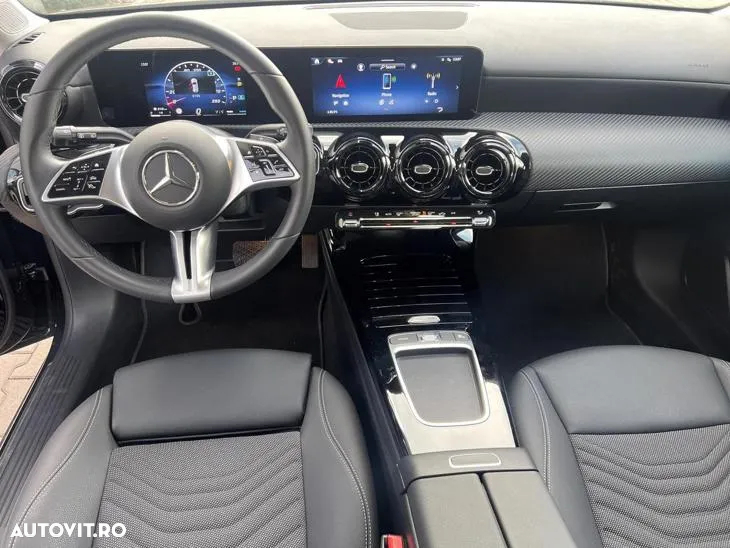 Mercedes-Benz A 180 MHEV 7G-DCT - 10