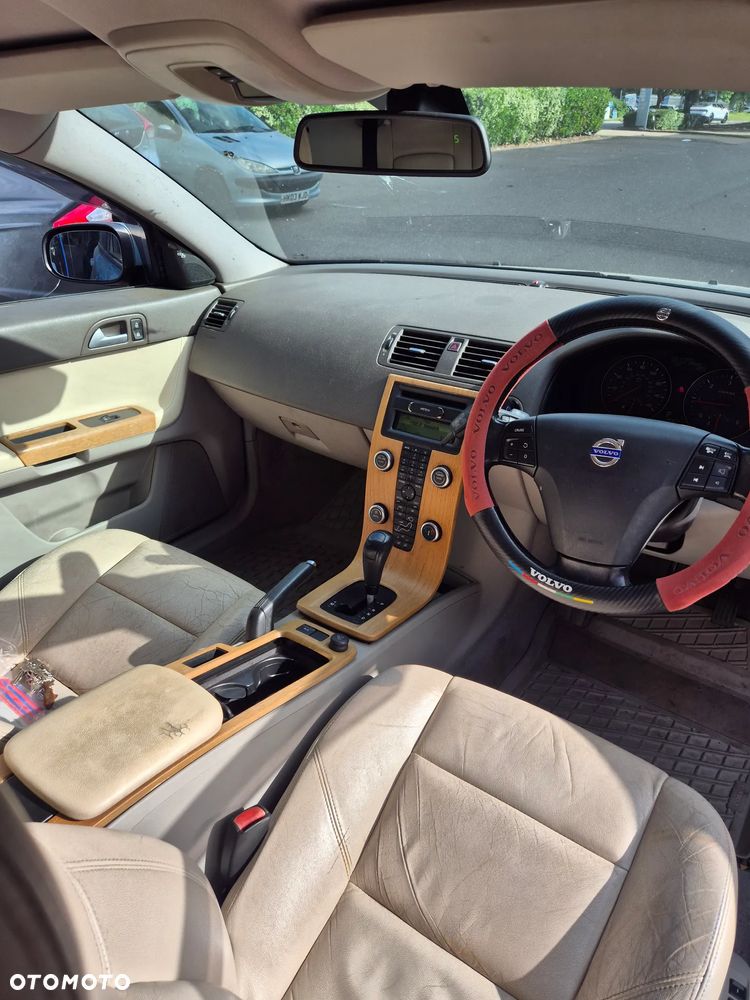 Volvo V50 - 10