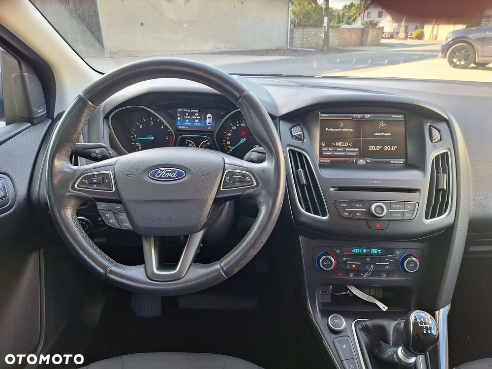 Ford Focus 1.5 TDCi Titanium - 8