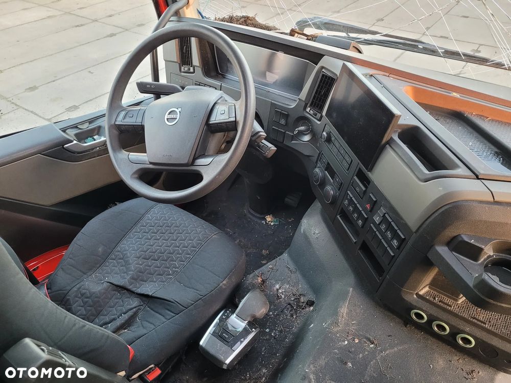 Volvo 2023 FM430 ADR salon POLSKA WARSZAWA - 9