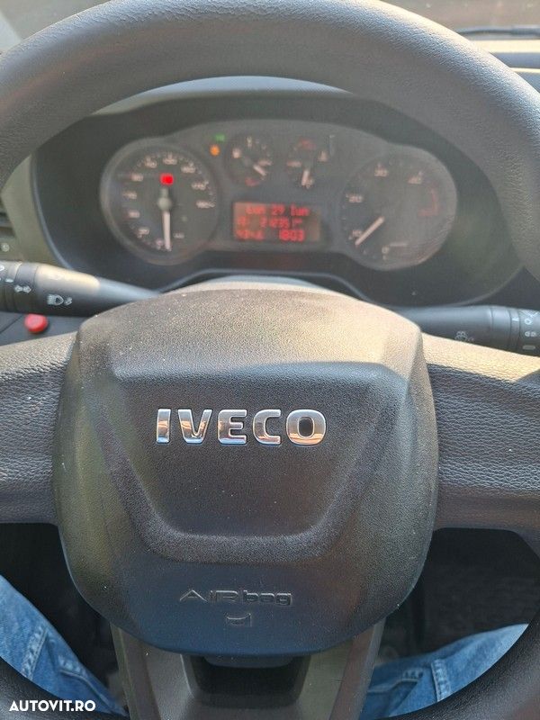 Iveco DAILY 35C16H3.0/4100 - 7