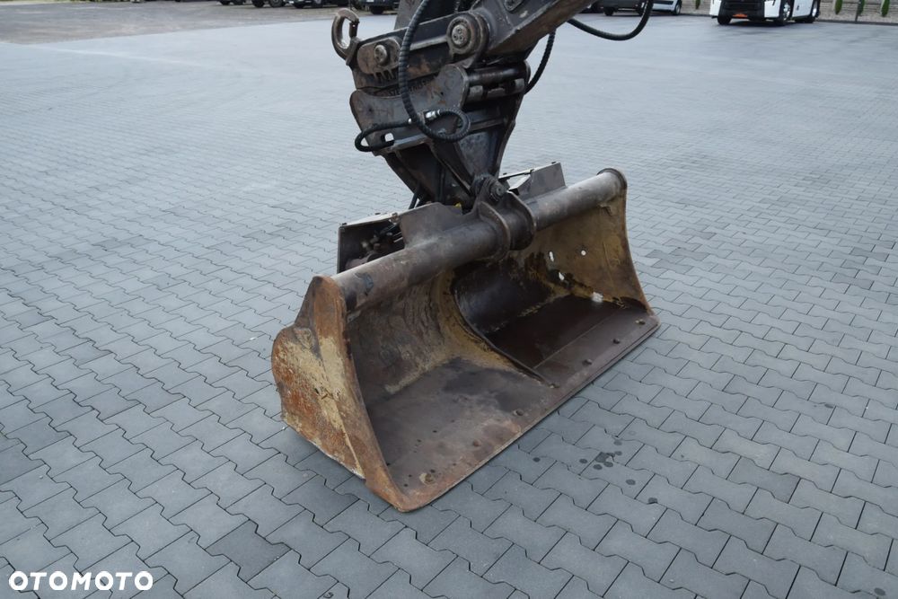Volvo EWR150E / 6400 MTH / KOPARKA KOŁOWA / KABINA / KLIMATYTZACJA / SPYCH / STABILIZATORY / DODATKOWY OSPRZĘT / 3 ŁYŻKI / SPROWADZONA - 17