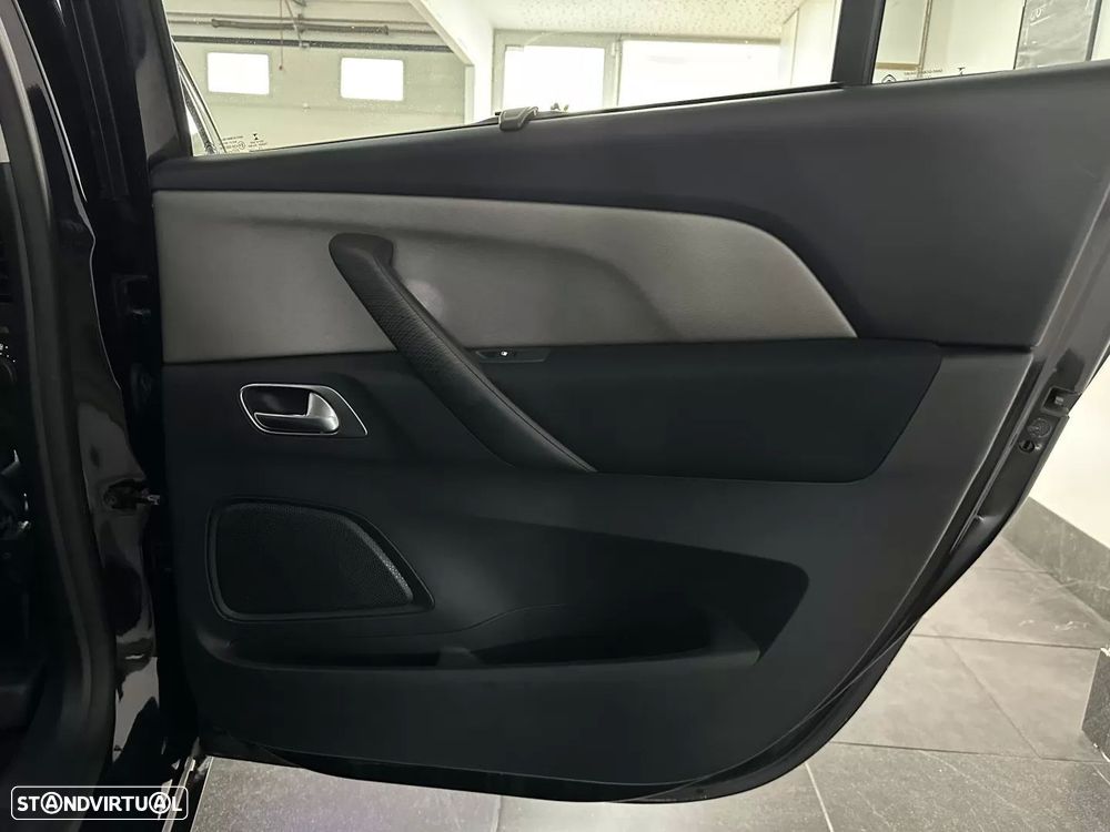 Citroën C4 Grand Picasso 1.6 e-HDi Exclusive - 16