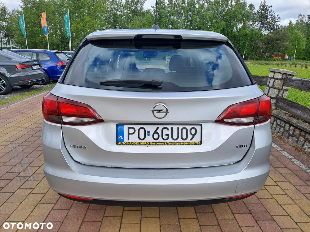 Opel Astra - 12