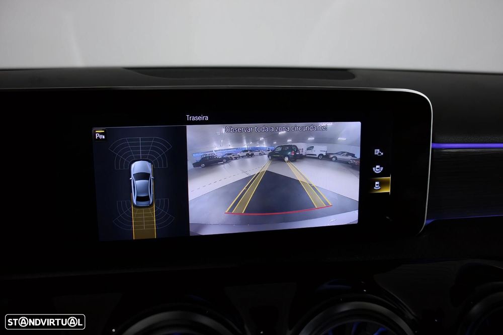 Mercedes-Benz A 200 Limousine AMG Line Aut. - 15