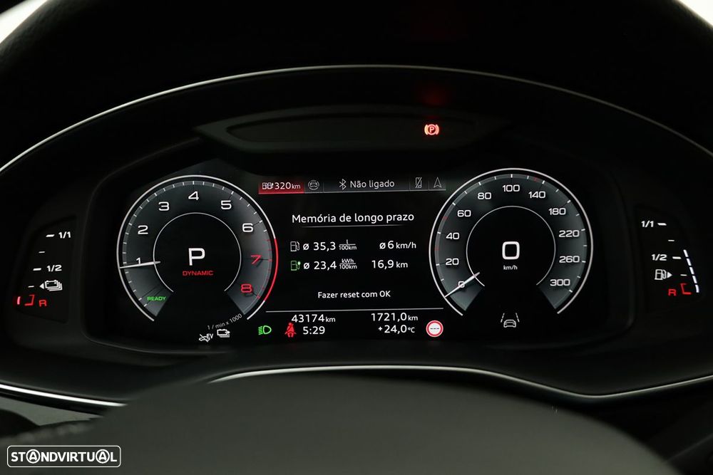 Audi Q8 55 TFSIe quattro Tiptronic - 17
