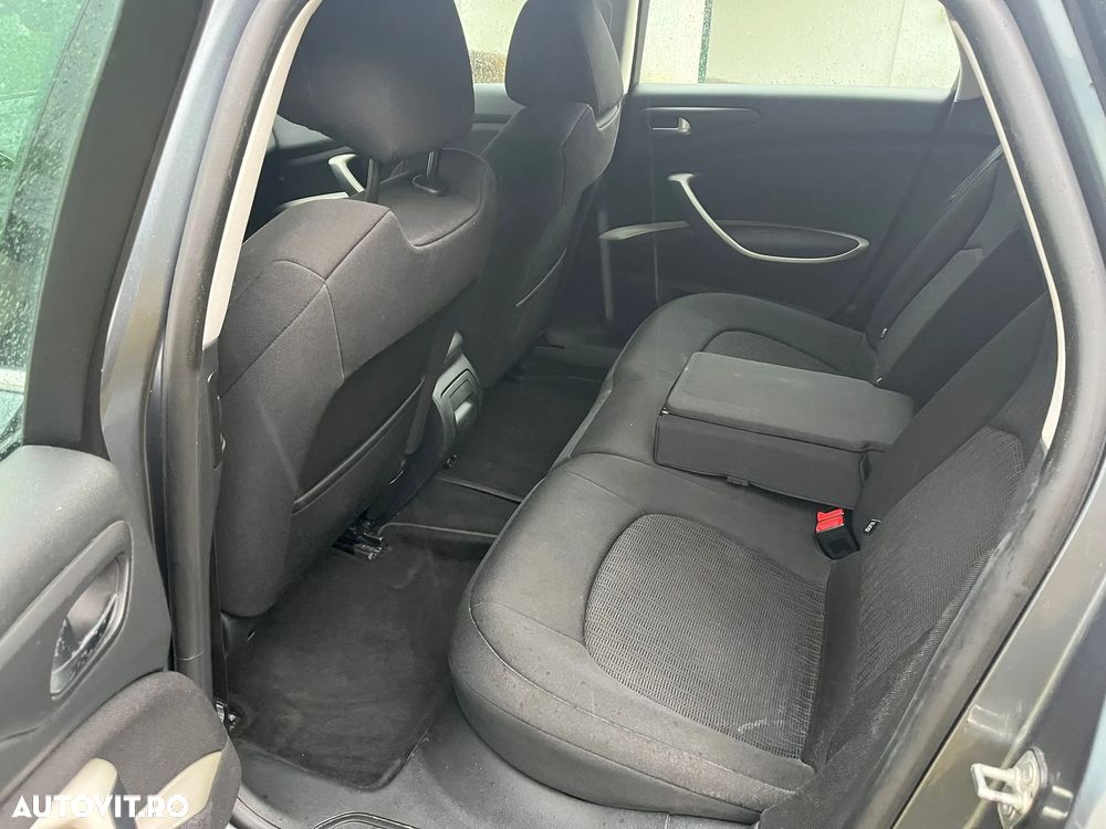 Citroën C5 e-HDi 115 EGS6 FAP Business Class - 3