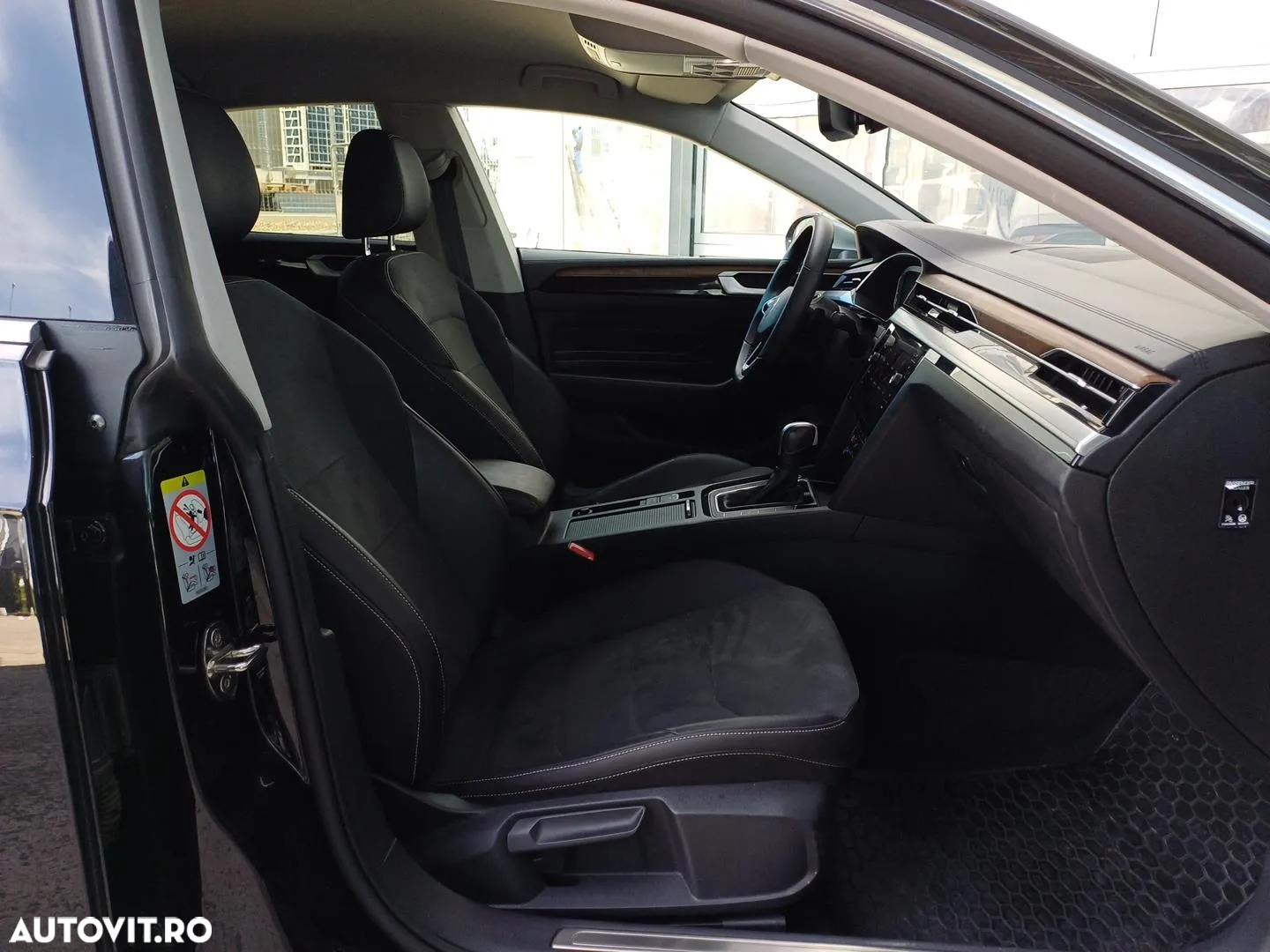 Volkswagen ARTEON 2.0 TSI DSG Elegance - 25
