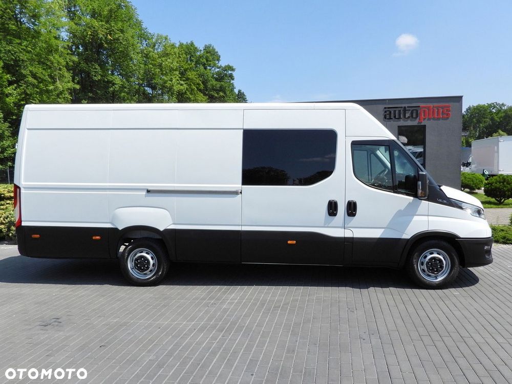Iveco DAILY 35S16 FURGON BRYGADÓWKA 7 MIEJSC TEMPOMAT KLIMATYZACJA  160KM - 8