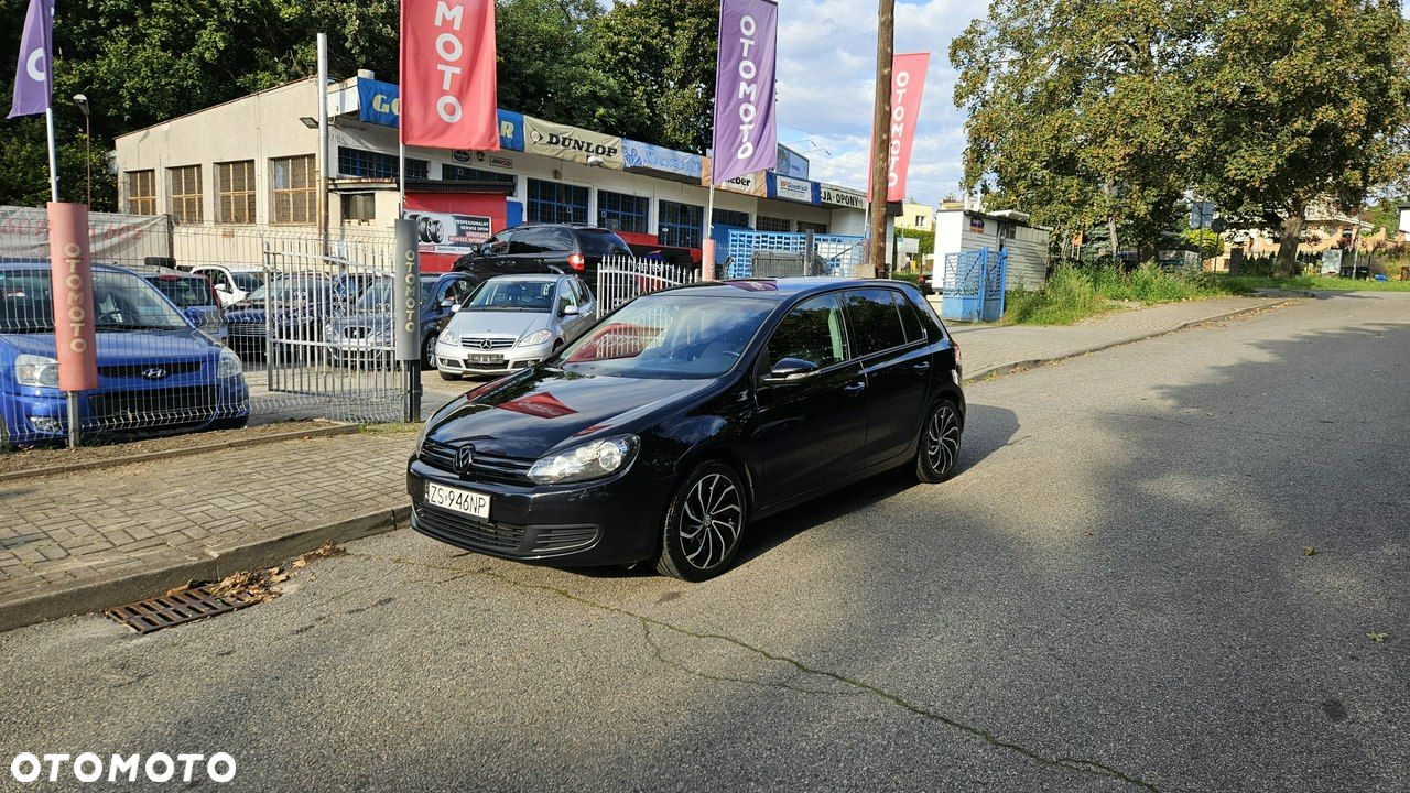 Volkswagen Golf VI 1.6 Comfortline - 15