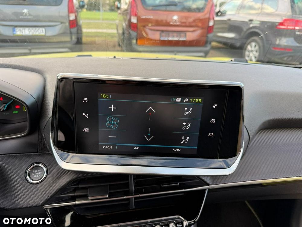 Peugeot 208 50kWh Active - 30