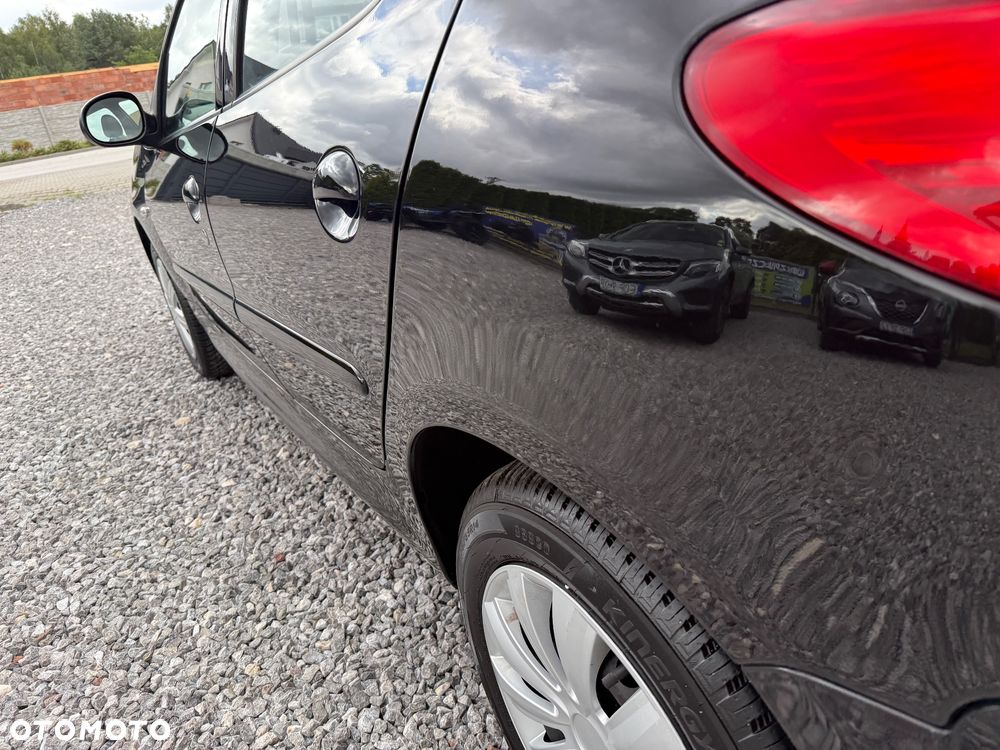 Peugeot 206 plus 75 - 15