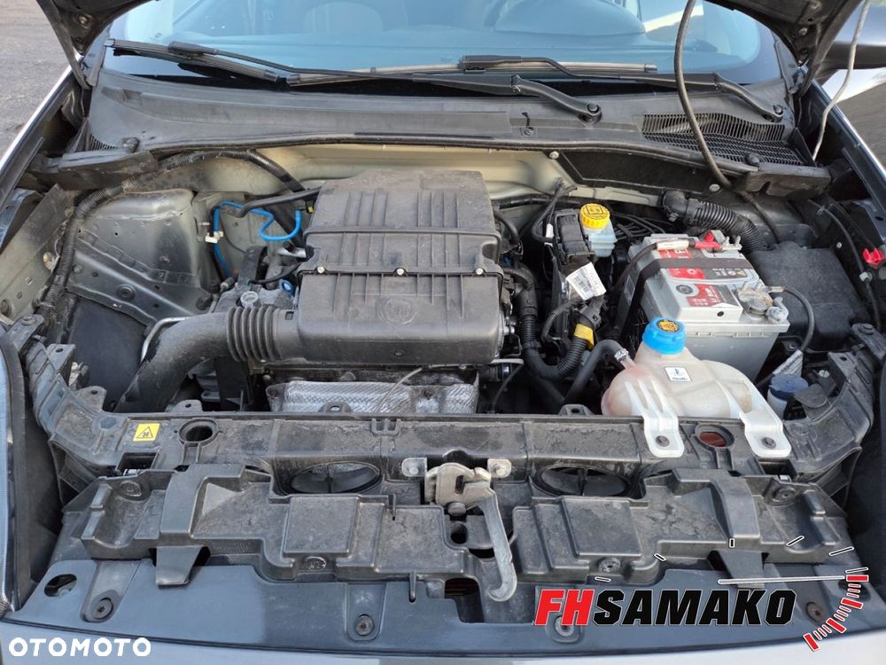 Fiat Punto 1.2 Young - 28