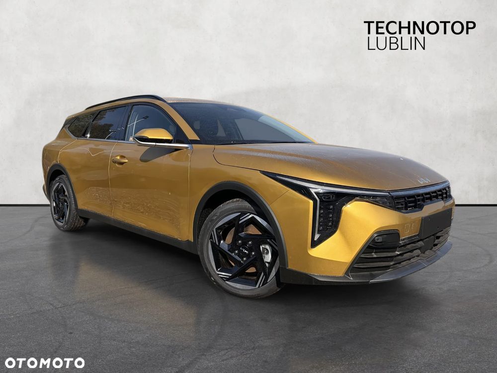 Kia K4