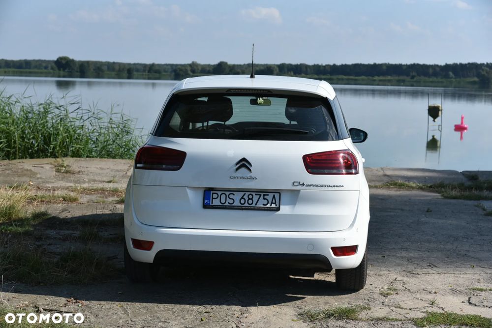 Citroën C4 Picasso 1.2 PureTech Shine S&S - 5