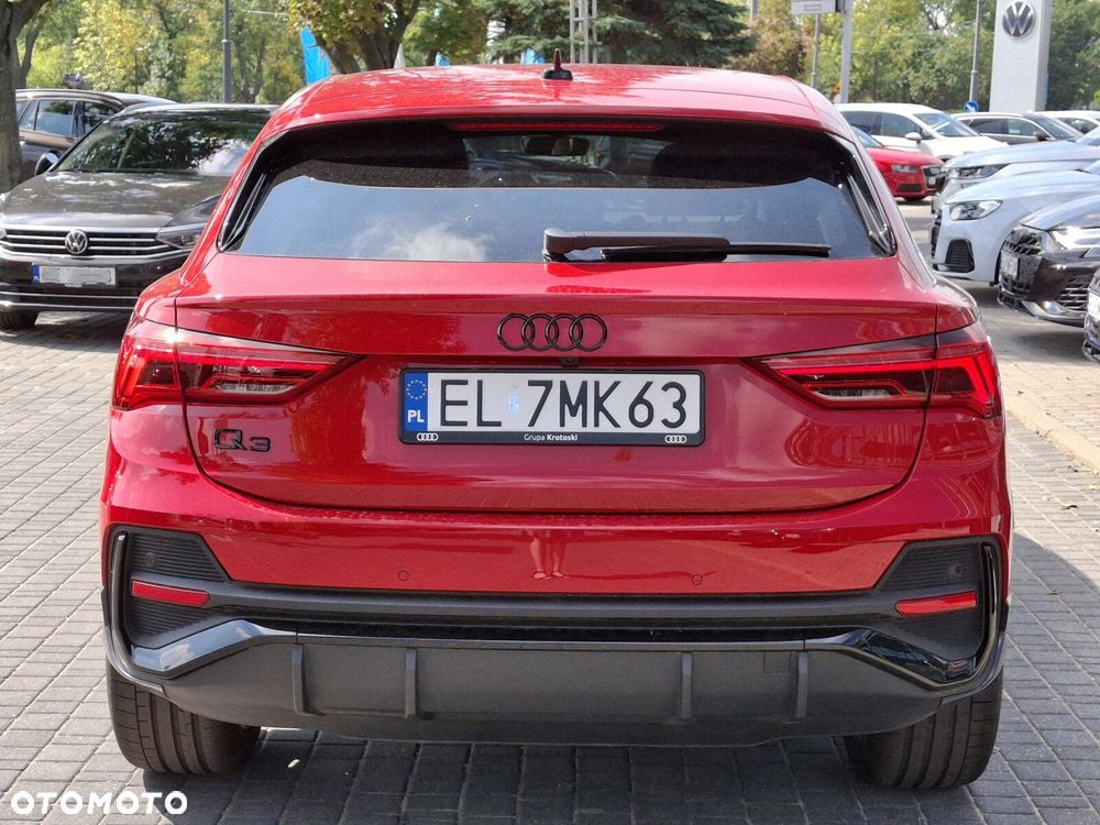 Audi Q3 Sportback - 5
