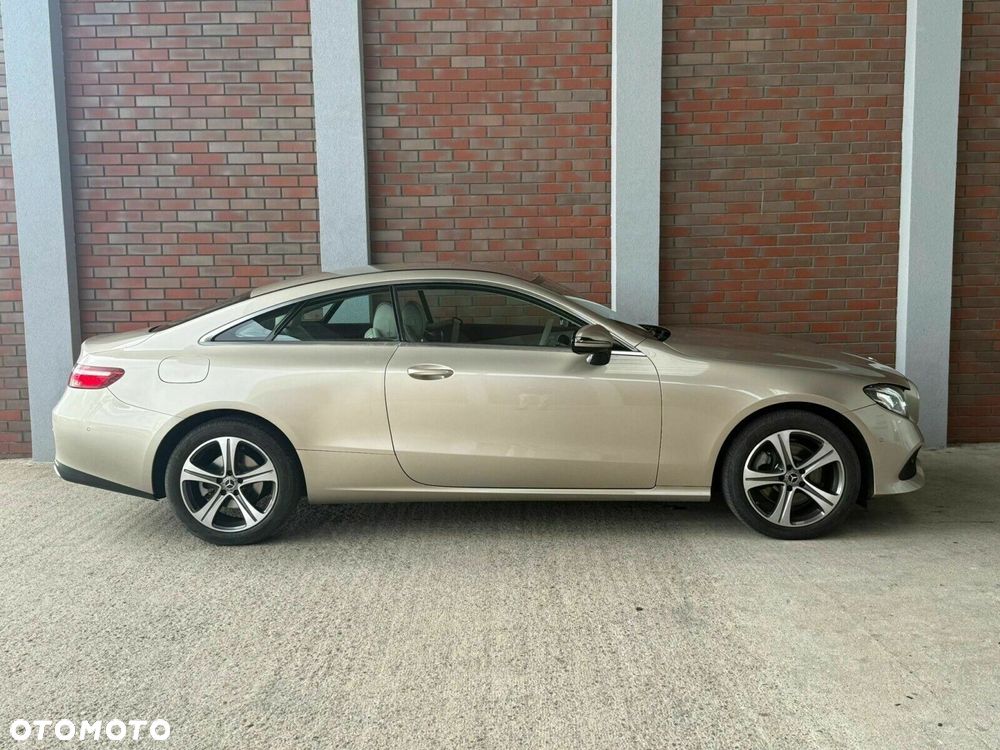 Mercedes-Benz Klasa E - 8