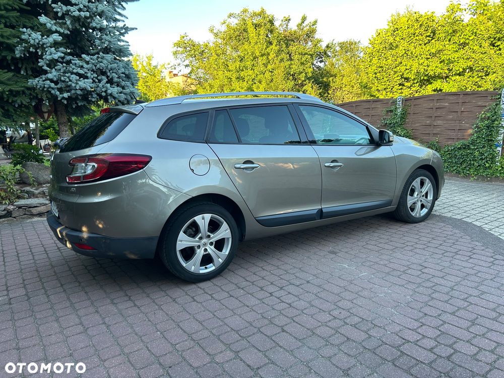 Renault Megane 1.5 dCi Dynamique - 11