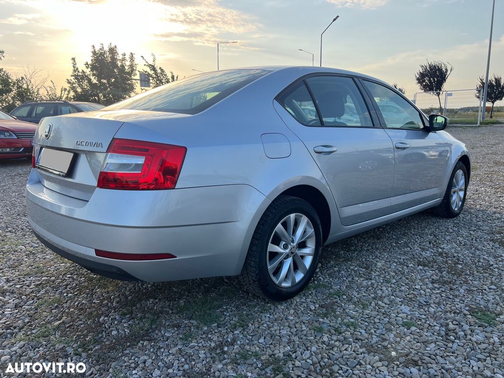 Skoda Octavia 1.0 TSI DSG Ambition - 2