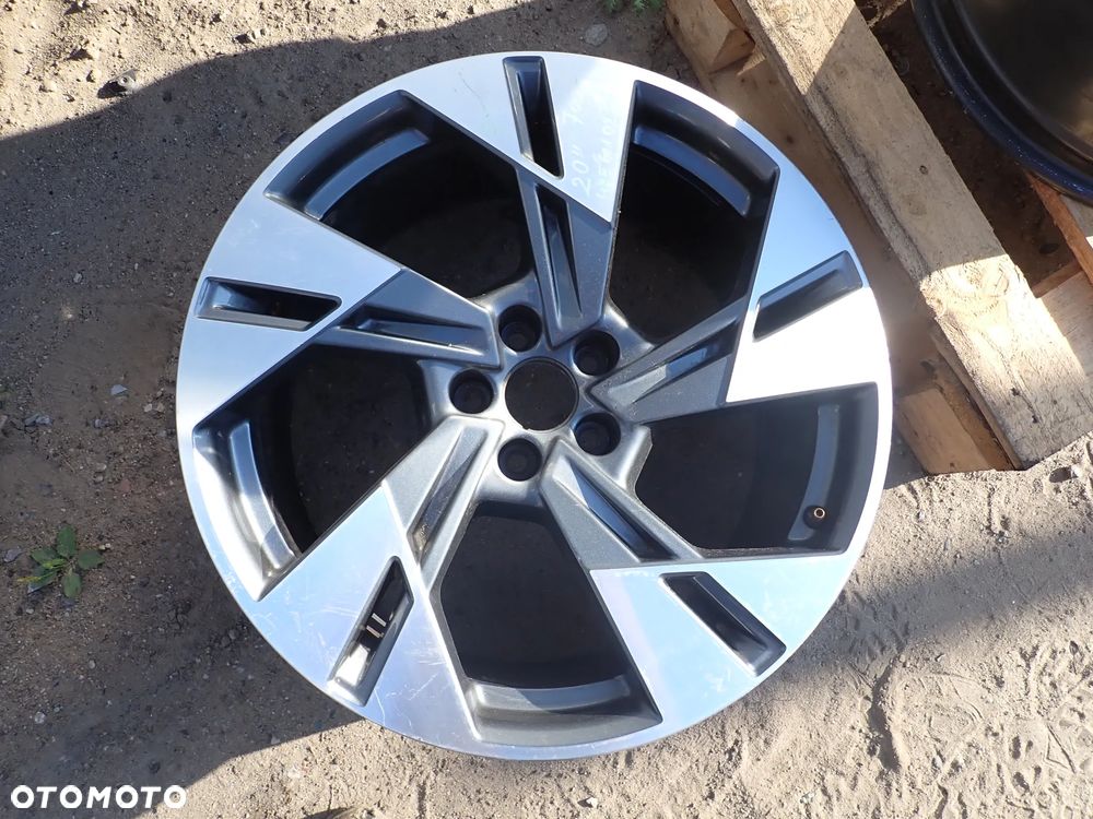 AUDI Q7 E-TRON ALUFELGA 20' 4KE601025T - 1