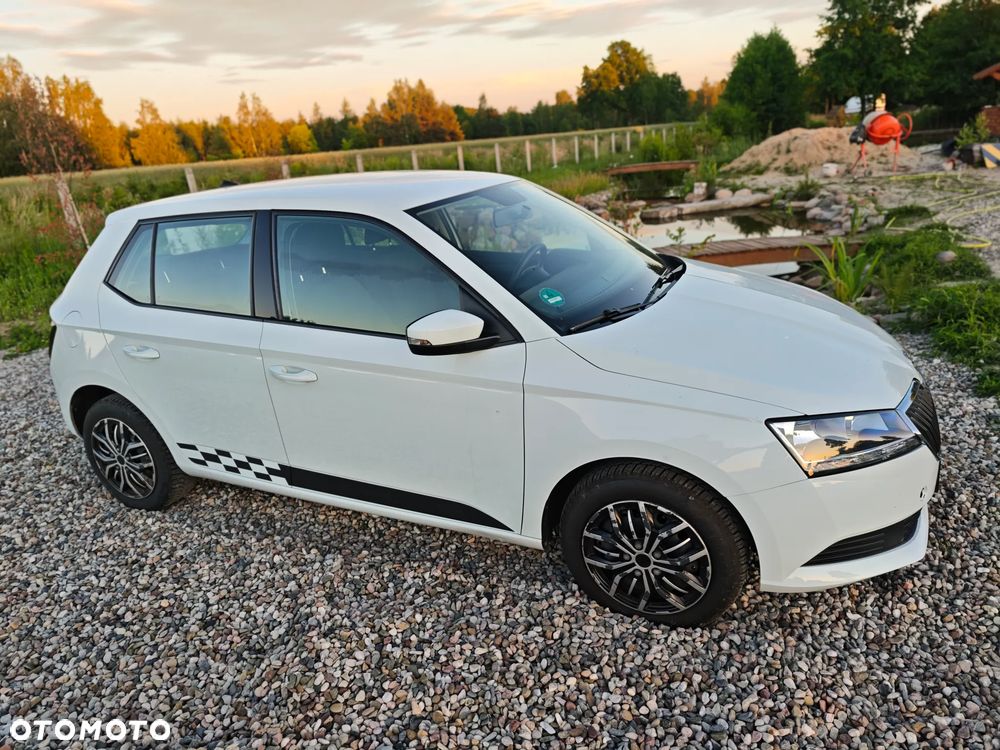 Skoda Fabia - 4