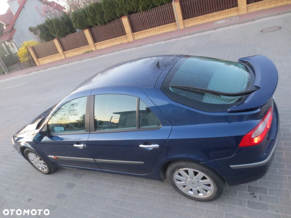 Renault Laguna 1.8 Alize - 21