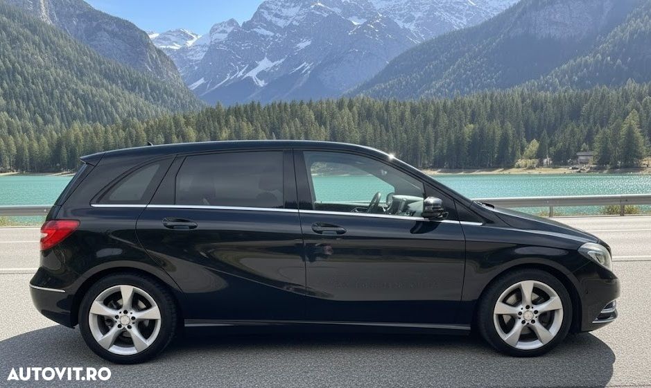 Mercedes-Benz B 180 - 5