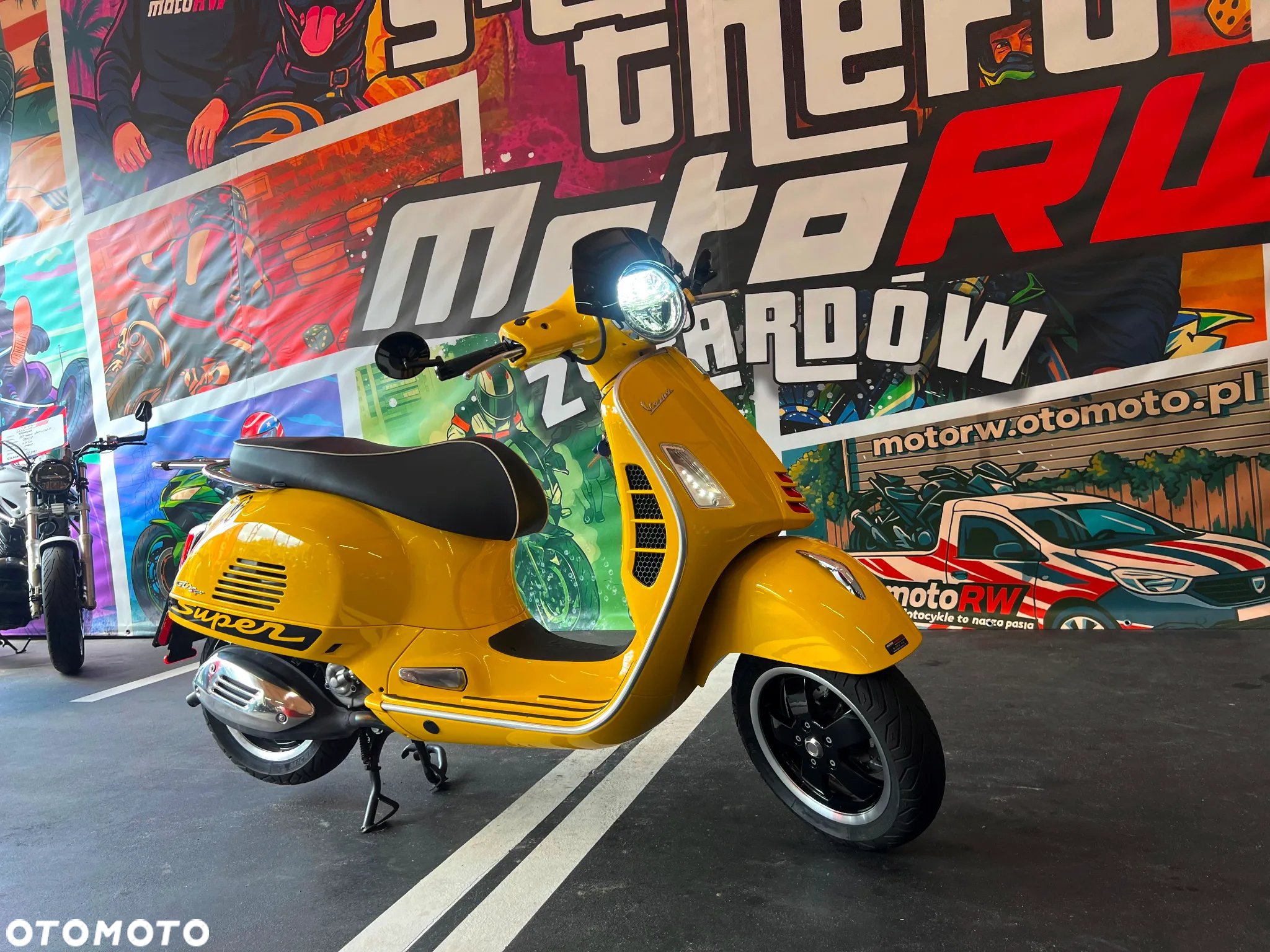 Piaggio Vespa - 23