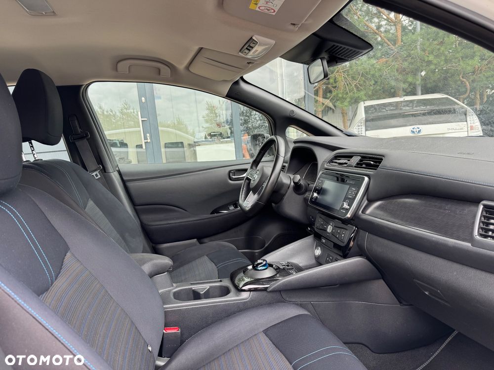 Nissan Leaf 40 kWh - 6