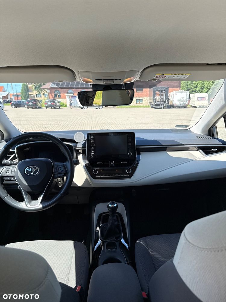 Toyota Corolla 1.6 Comfort - 6
