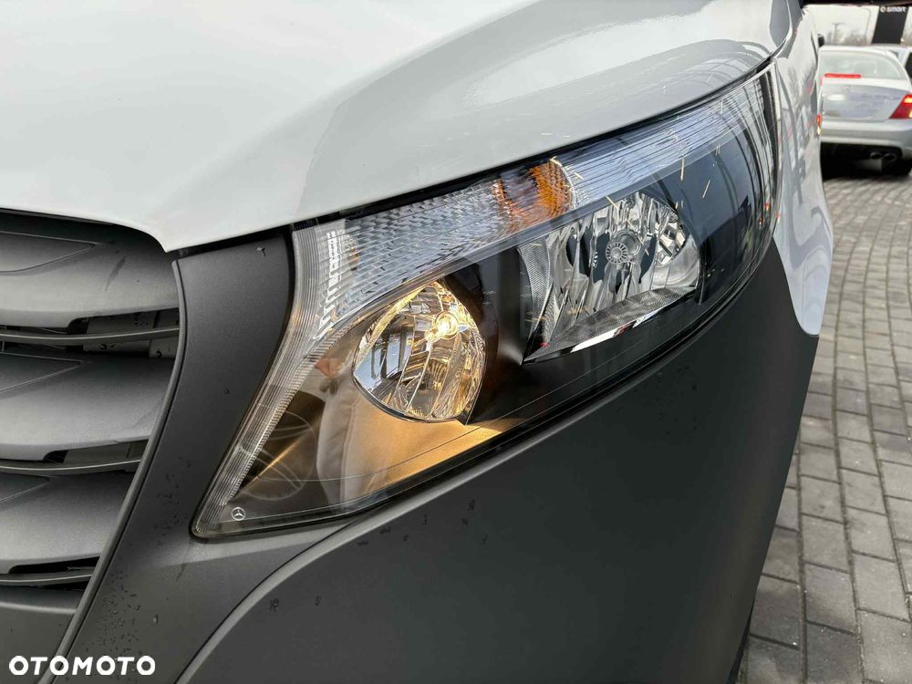 Mercedes-Benz Vito - 22