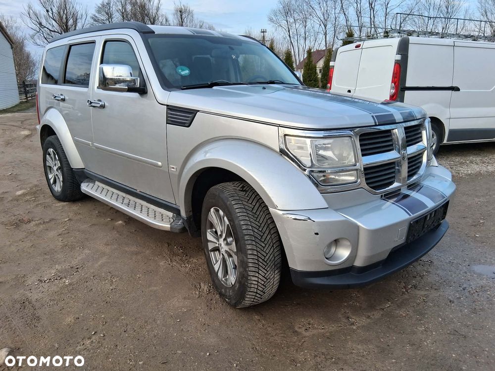 Dodge Nitro 2.8 CRD DPF Automatik R/T - 2