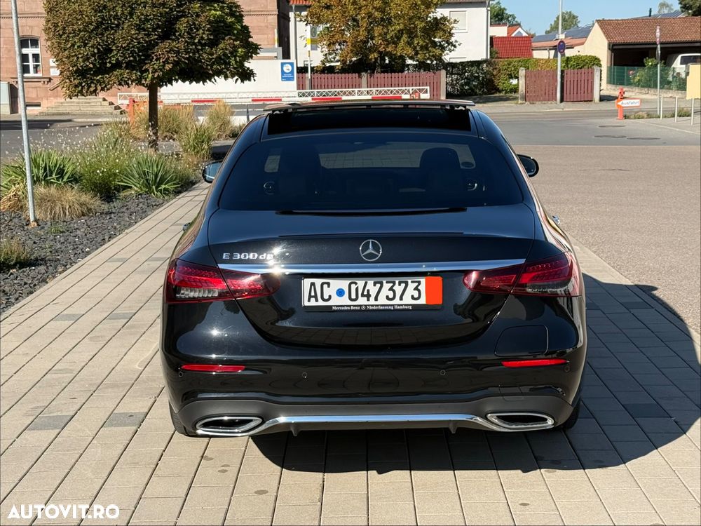 Mercedes-Benz E 220 d 9G-TRONIC AMG Line - 9