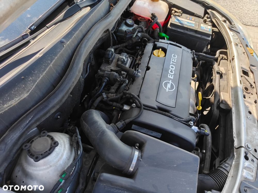 Opel Astra 1.6 Enjoy - 23