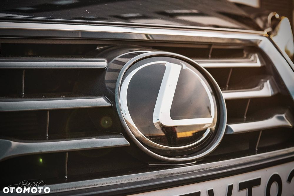 Lexus IS 200t Sport Line - 7