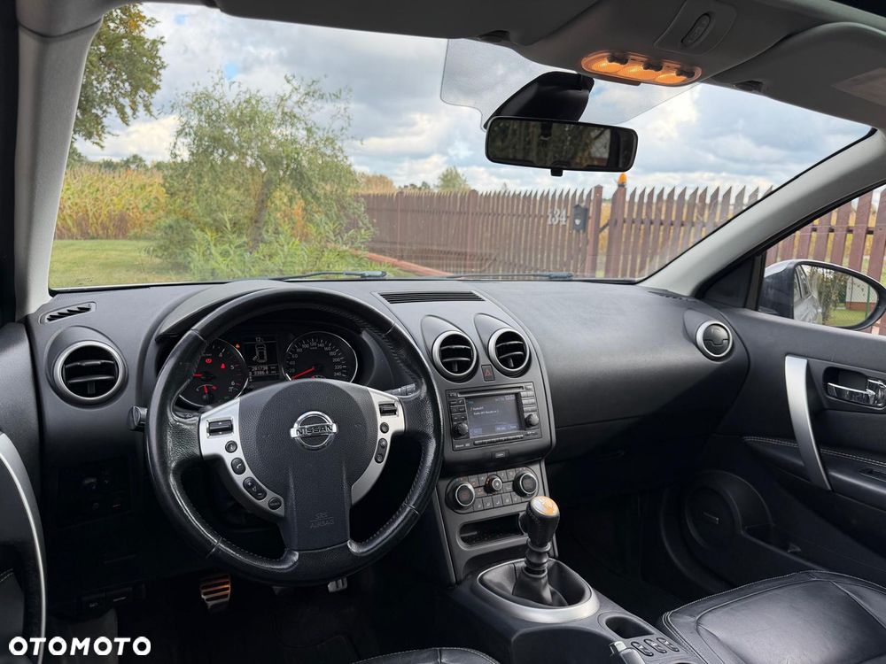 Nissan Qashqai+2 - 19