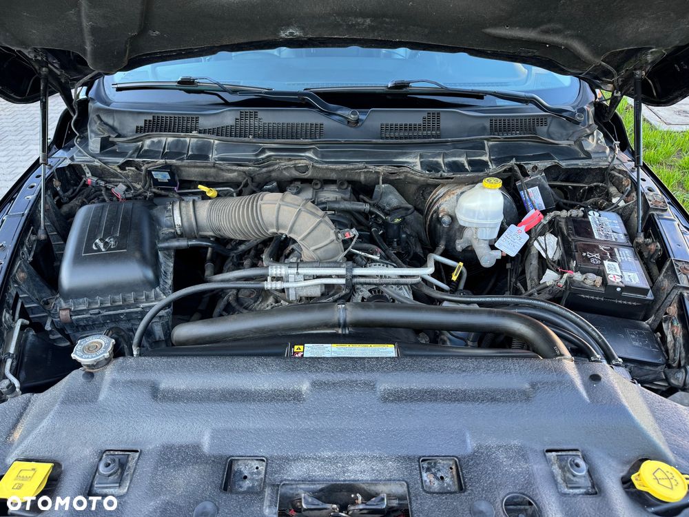 Dodge RAM 5.7 4x4 - 37