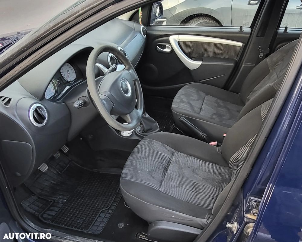 Dacia Logan 1.5 dCi Preference - 7