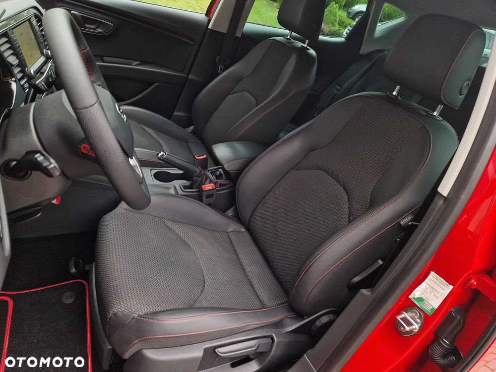 Seat Leon 2.0 TDI DPF FR Black Matt Edition - 32