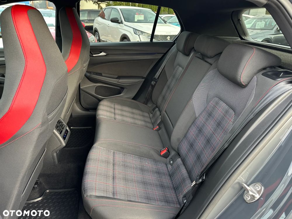 Volkswagen Golf 2.0 TSI GTI DSG - 18