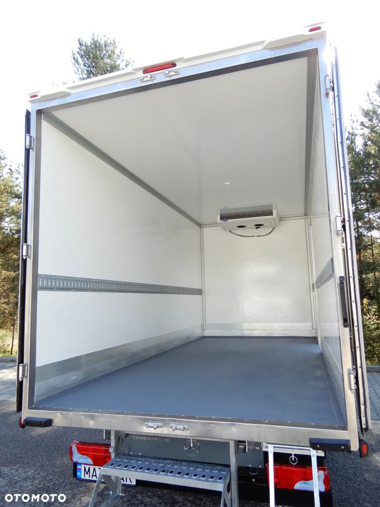 Mercedes-Benz Sprinter 519 CDI 190 KM Chłodnia -29*C+20*C V230 Funkcja Grzania 10.E.Palet Boczne Drzwi Izoterma LAMAR Agregat Carrier XARIOS 350 Stan Jak Nowy POLECAM - 25