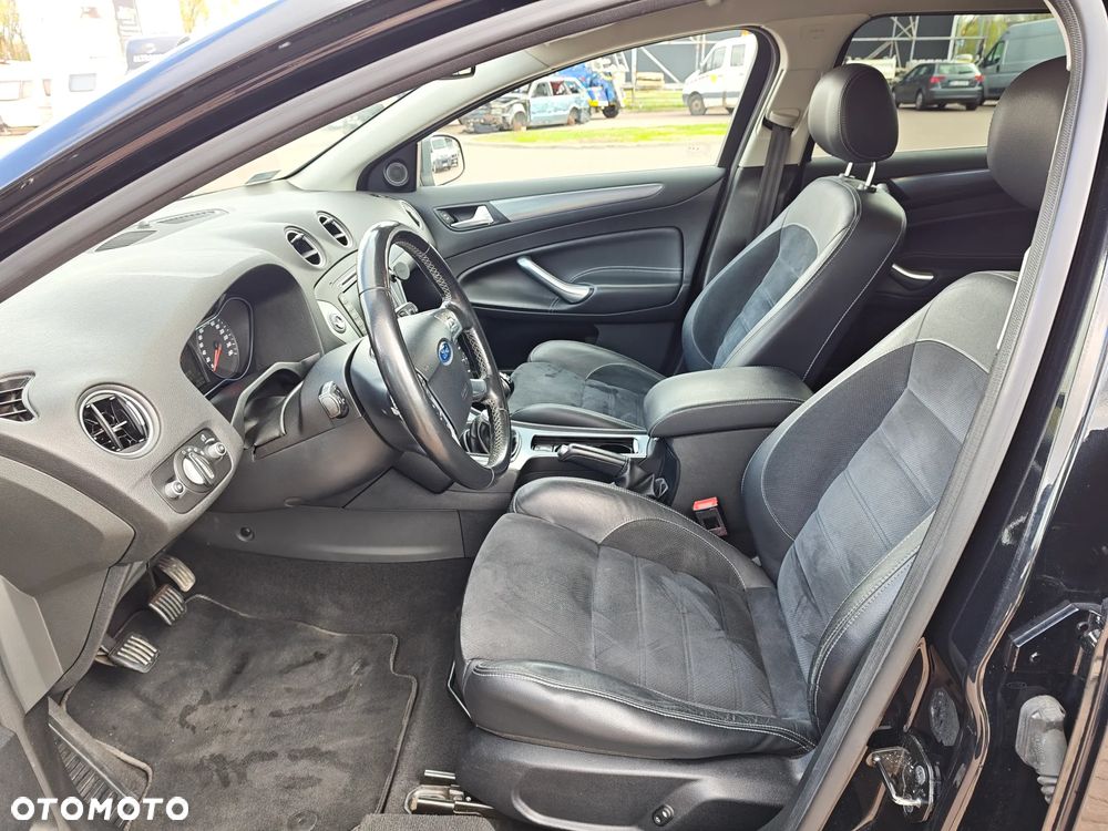 Ford Mondeo 2.0 TDCi Titanium - 13