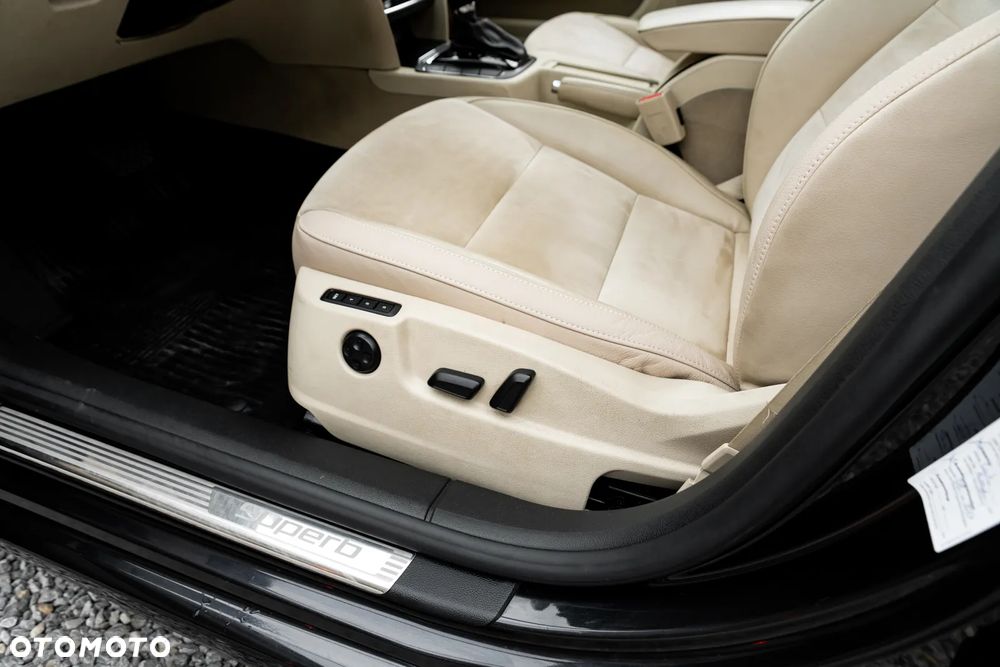 Skoda Superb 3.6 V6 4x4 DSG Elegance - 17