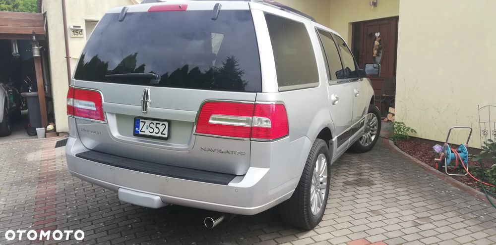 Lincoln Navigator 5.4 L 4x4 - 11