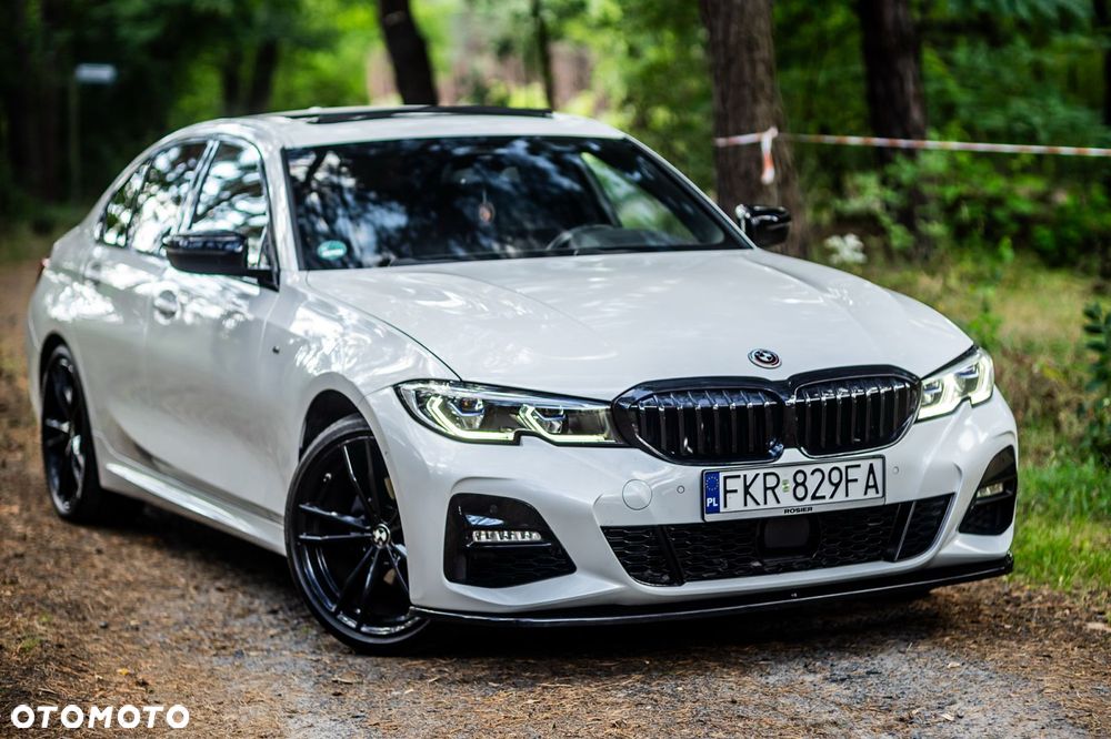 BMW Seria 3 320d xDrive M Sport Shadow sport - 16
