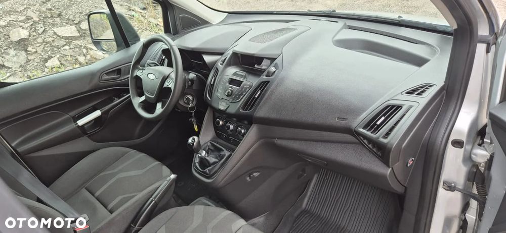 Ford Transit Connect - 9