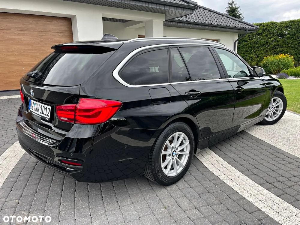 BMW Seria 3 318i Touring Advantage - 15