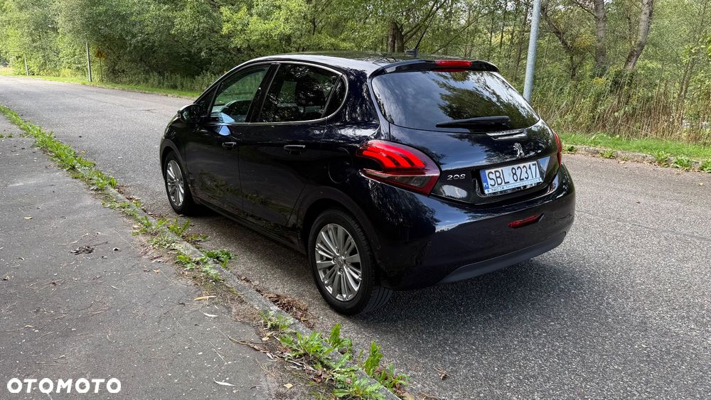 Peugeot 208 PureTech 82 Start & Stop Allure - 7